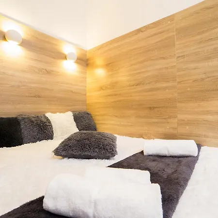 Smart On Filatova Lejlighed *