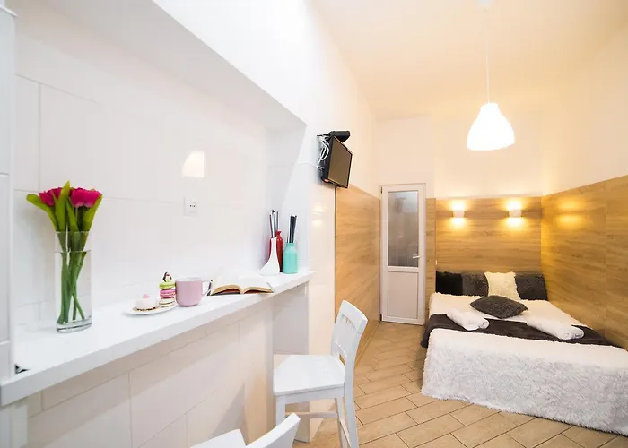 Apartamento Smart On Filatova Leópolis